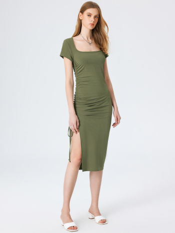 Lyra® | Midi dress with a square neckline in olive green
