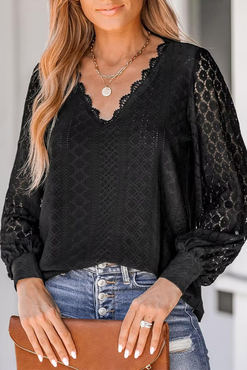 Celia® | Casual street blouses made of plain lace with a V-neck