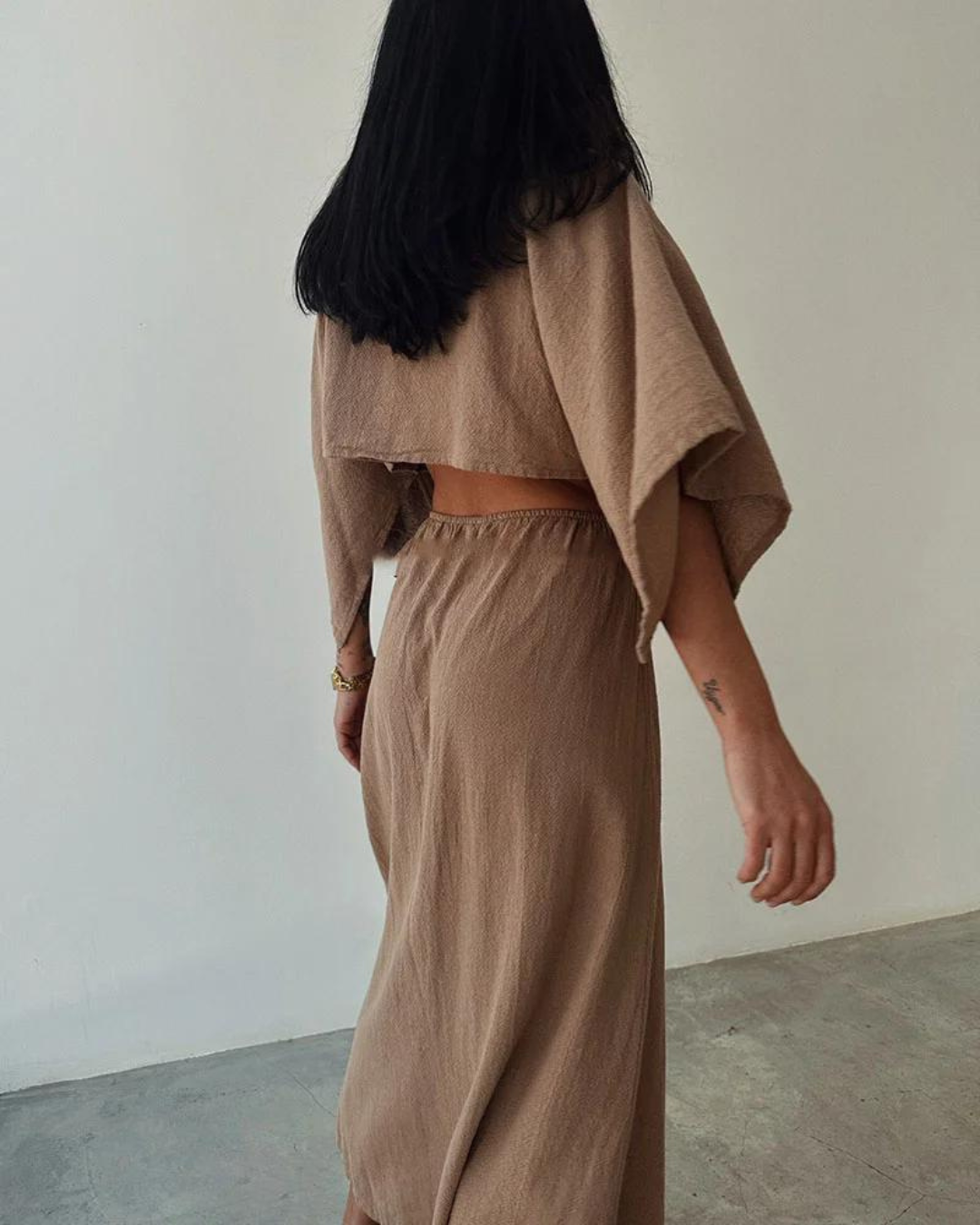 Lyra® | Dress with open side