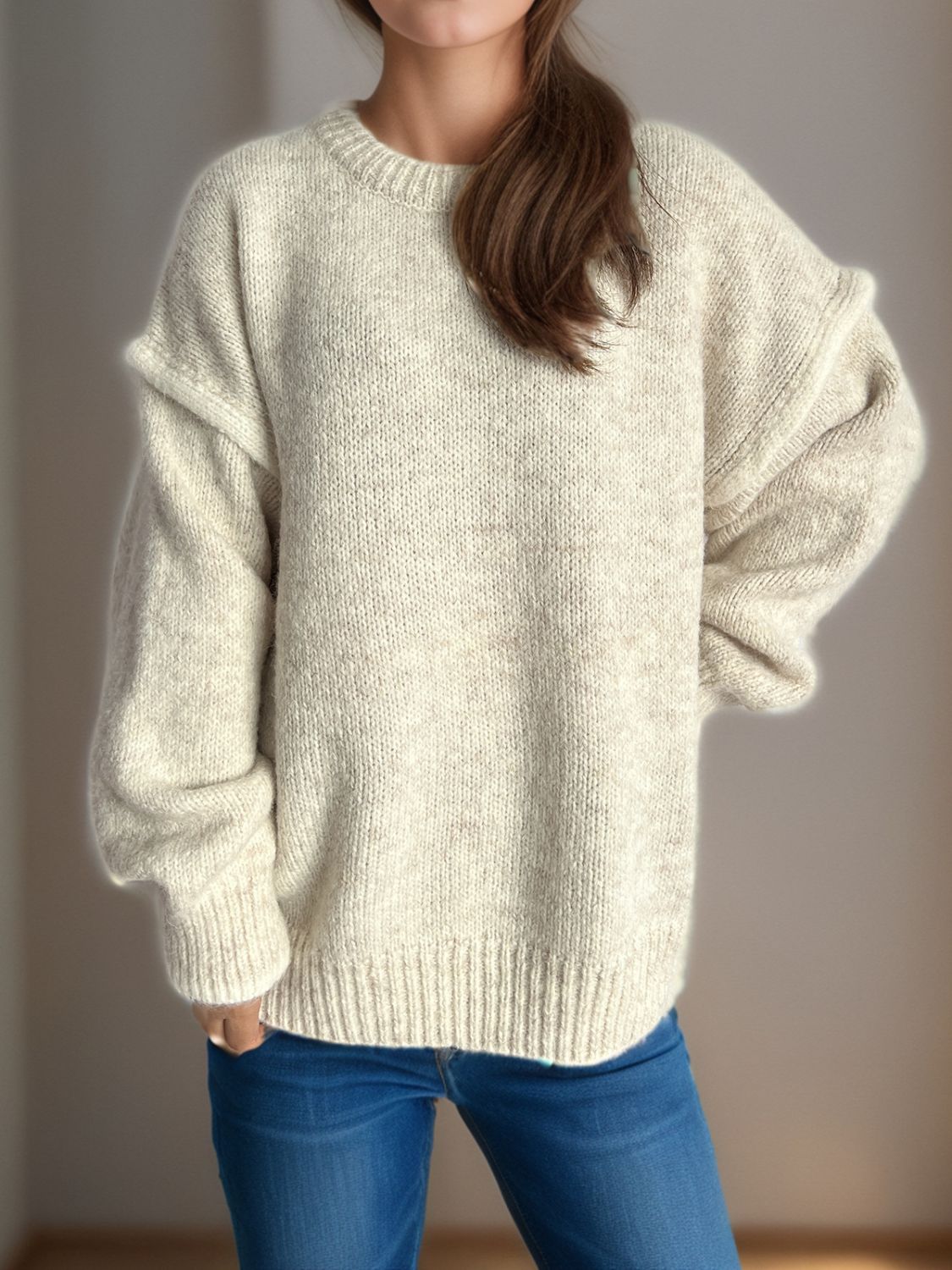 Luz® | Round neck sweater with sloping shoulders and contrasting trim
