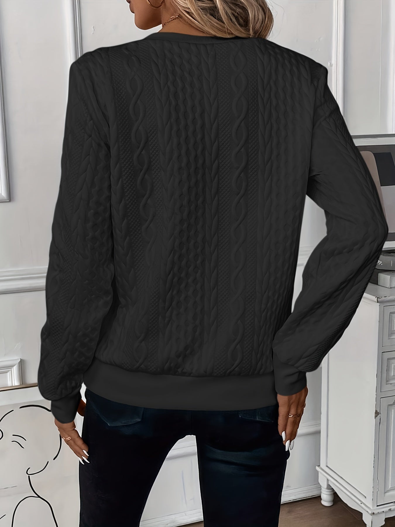 Lydia® | Elegant and stylish knitted sweater