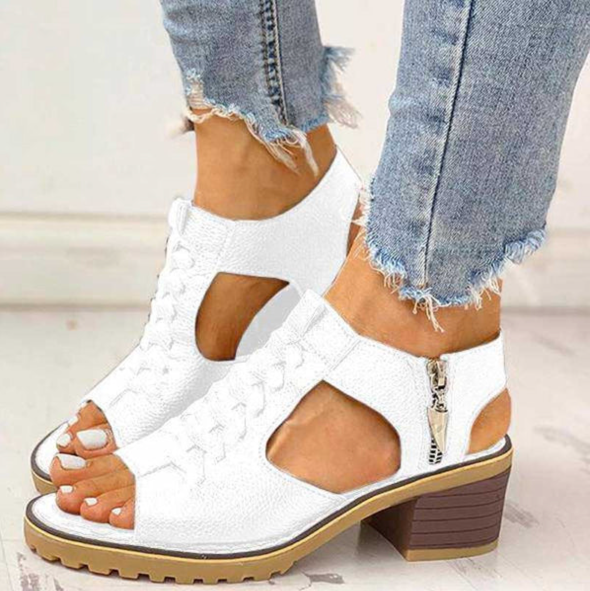 Gaia® | Classic Round Toe Sandals