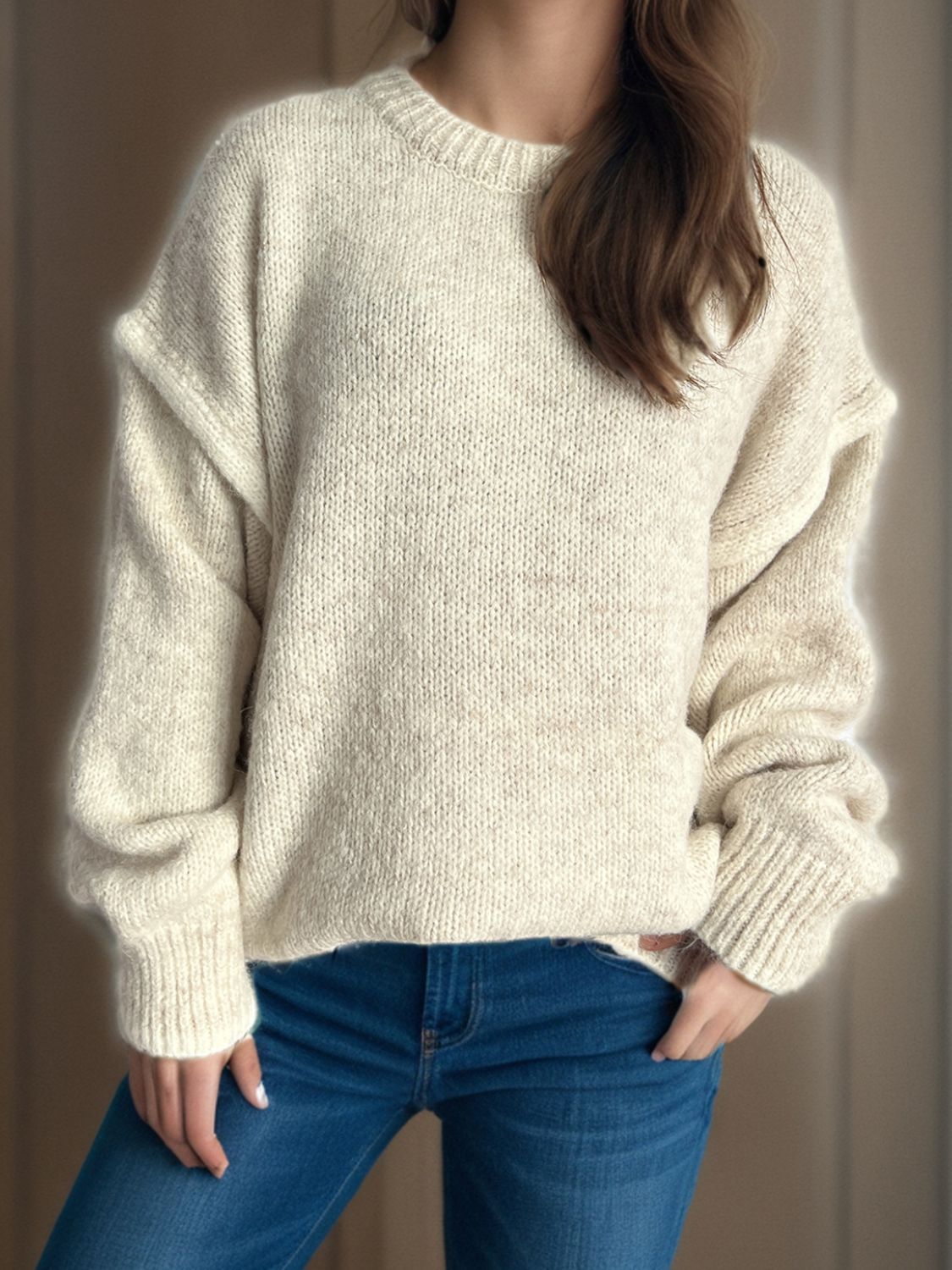 Luz® | Round neck sweater with sloping shoulders and contrasting trim
