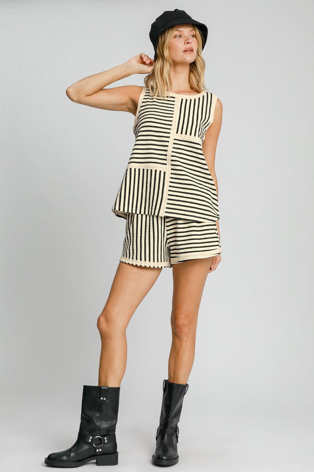 Lyra® | Structured, striped tank top with a crew neck