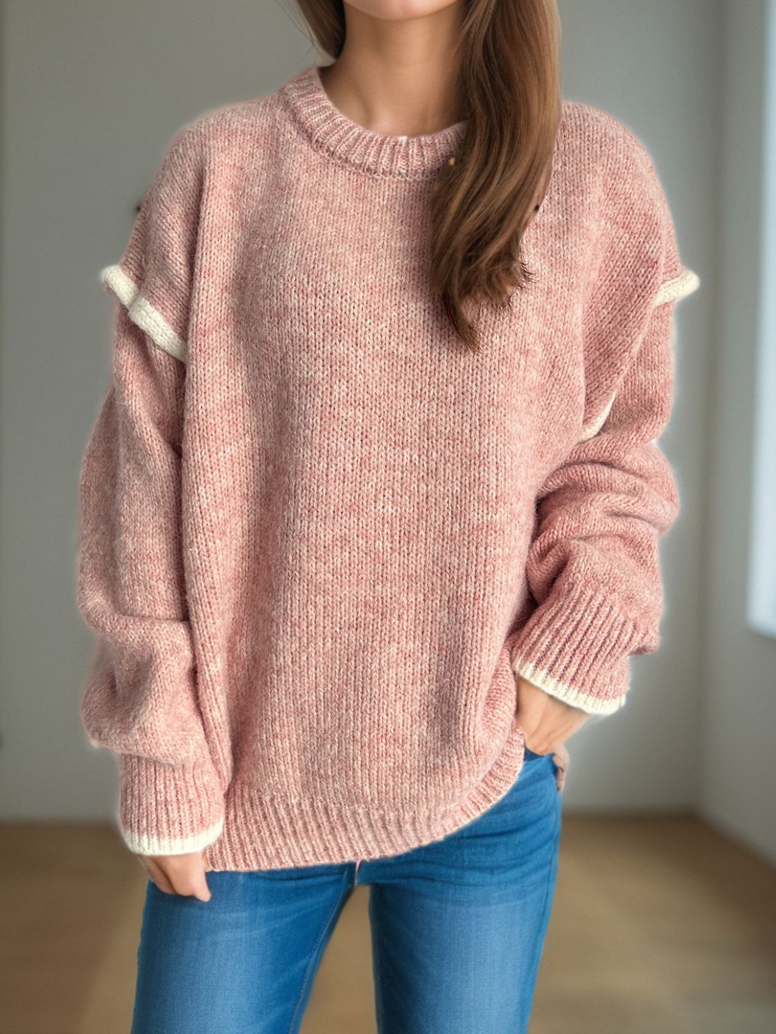 Luz® | Round neck sweater with sloping shoulders and contrasting trim