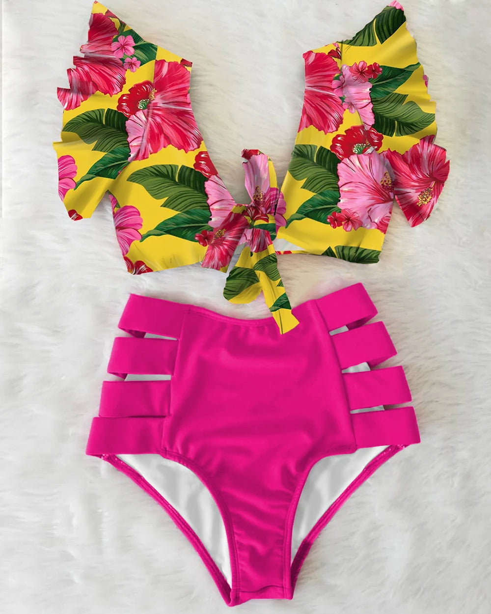 Bernarda® | Effortless and chic bikini