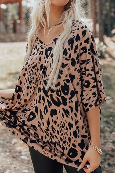 Lyra® | Half-sleeved leopard print V-neck T-shirt