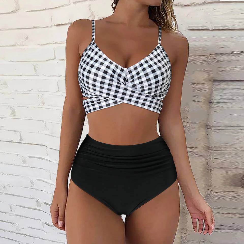 Larissa® | Bikini Your Ideal Beach Outfit