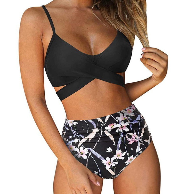 Larissa® | Bikini Your Ideal Beach Outfit