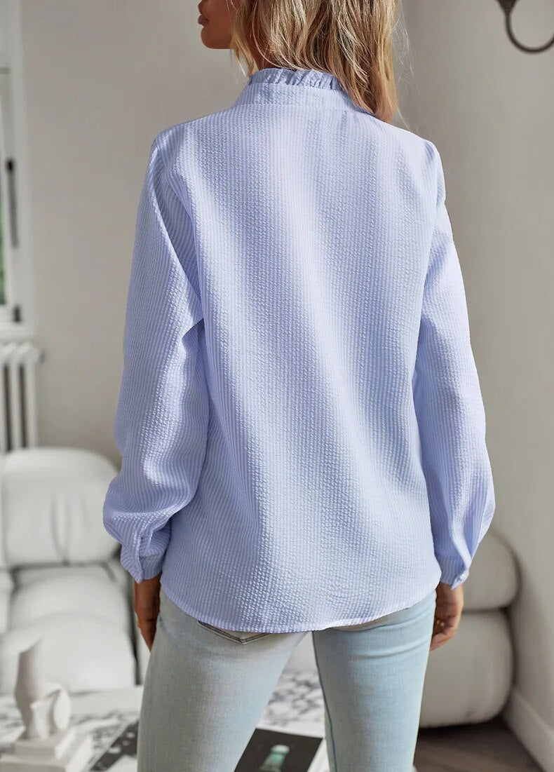 Lyra® | Elegant blouse