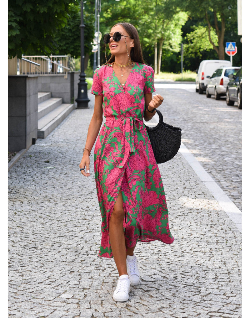 Lina® | Elegant summer dress with a V-neck