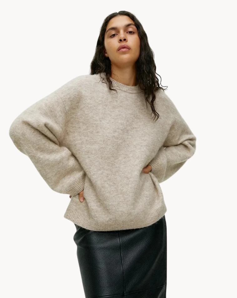 Lyda® | Effortless and trendy summer sweaters