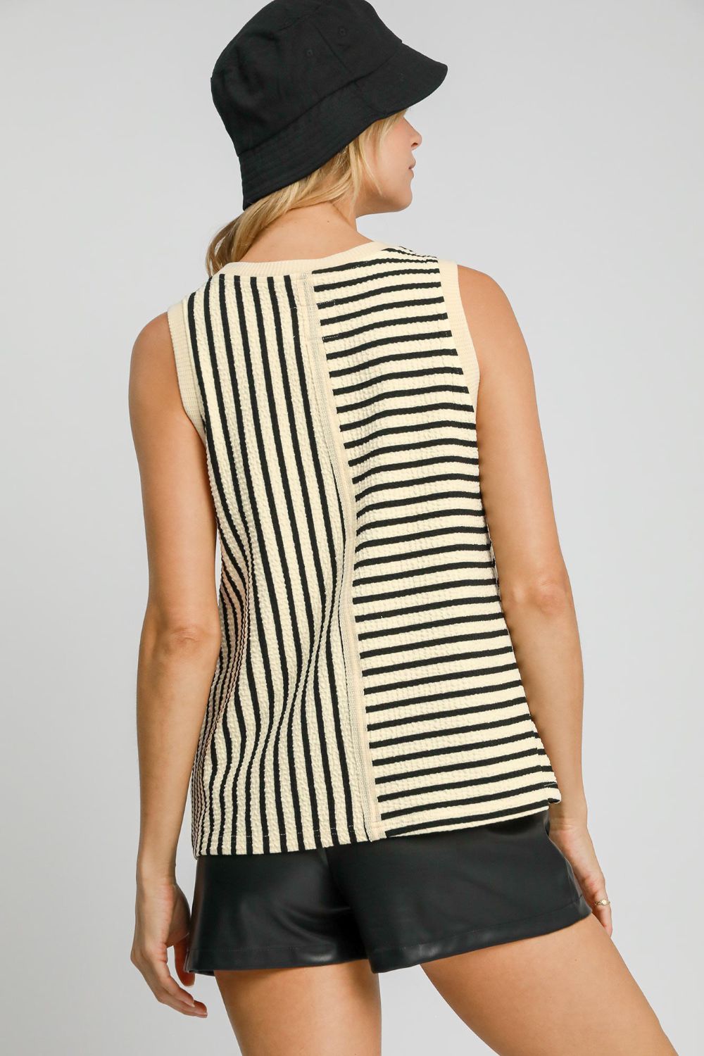 Lyra® | Structured, striped tank top with a crew neck