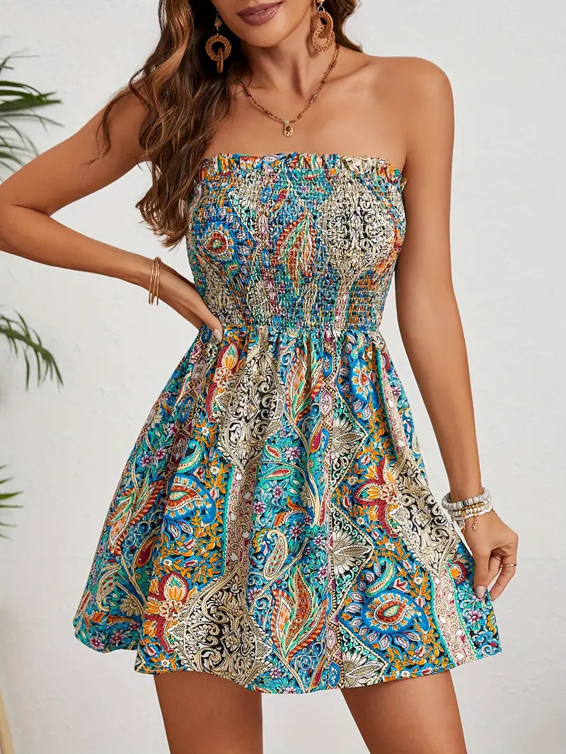 Lina® | Strapless top with a scalloped hem