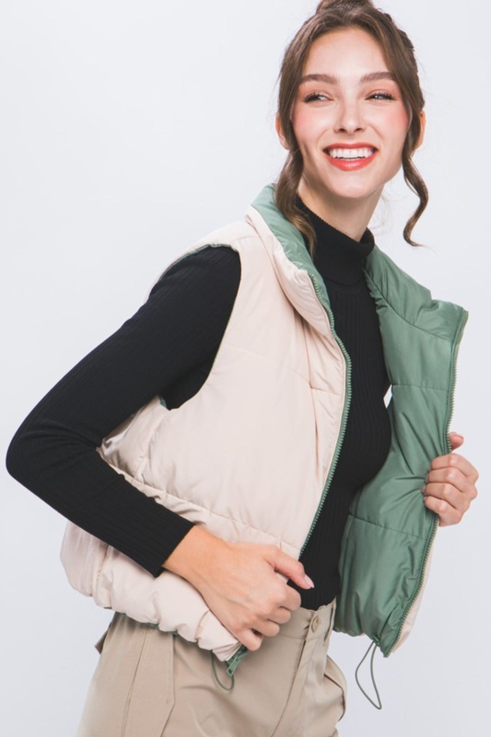 Lina® | Cropped, reversible zip-up vest from Love Tree