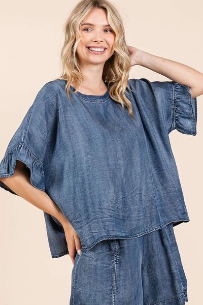Lía® | Washed blouse with flounced sleeves and a round neckline