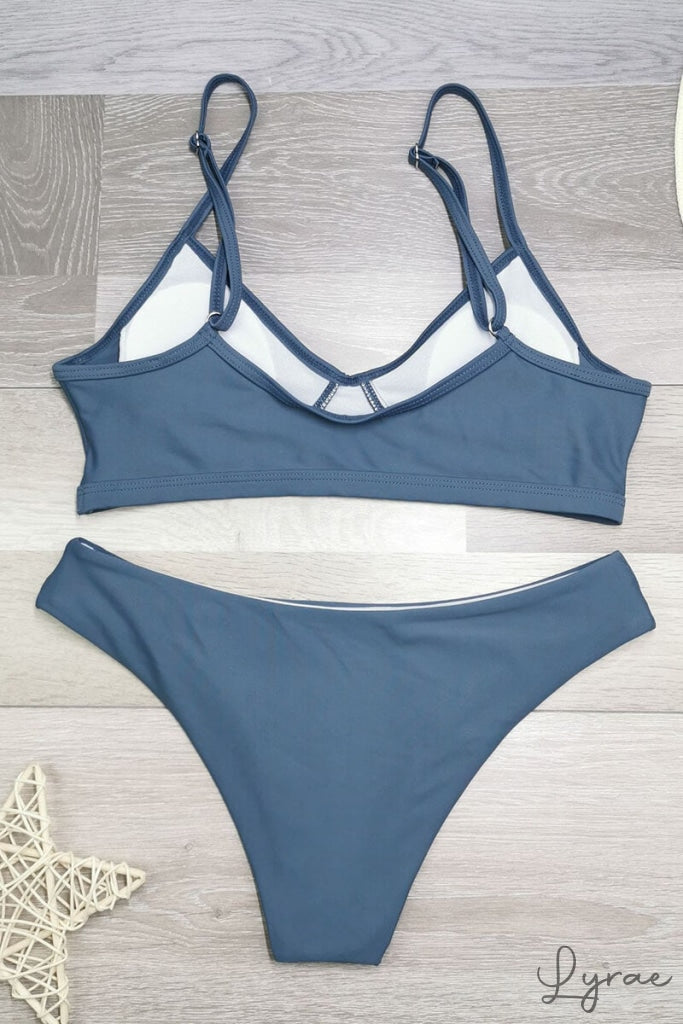 Ema® | Push-up bikini with top and delta wing thong