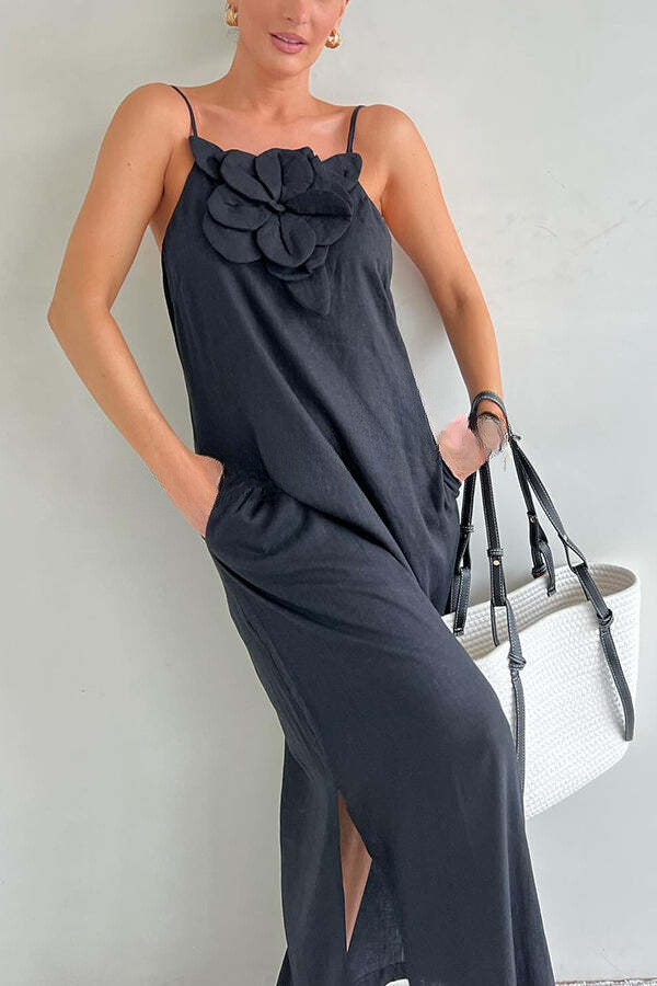 Luz® | Vacay Ready linen blend floral maxi dress with slit and pockets