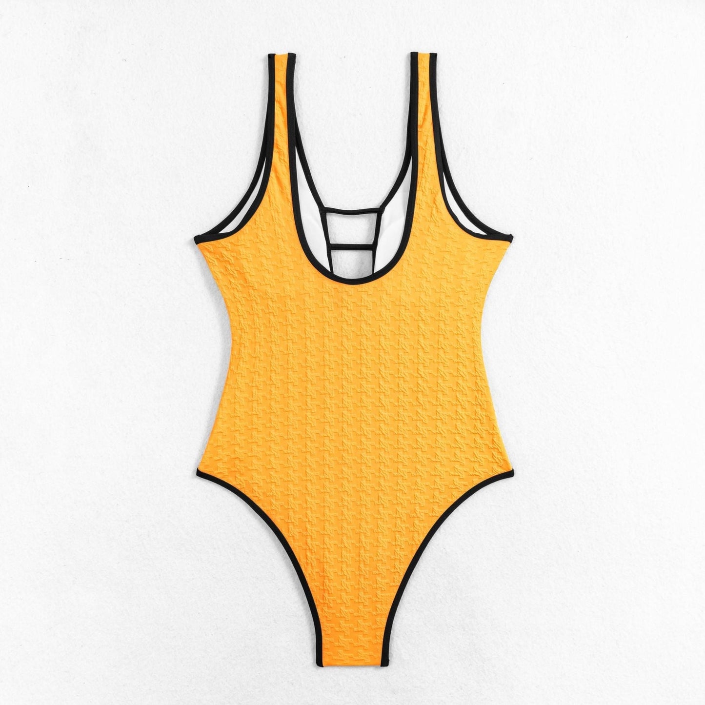 Lyra® | Shaping swimsuit with structure and cutout details