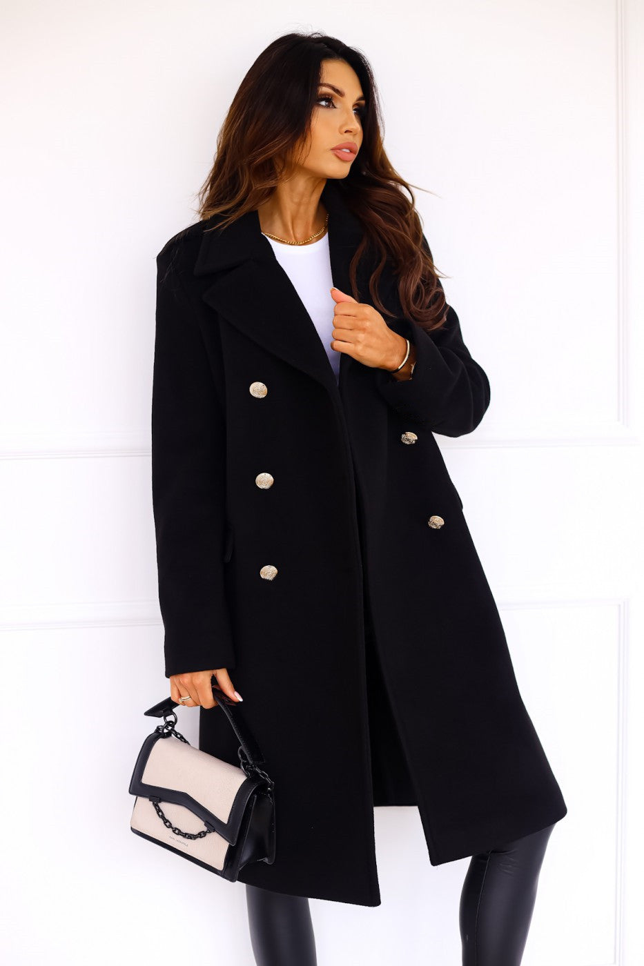 Dorotea® | Stylish and elegant women's coat with long sleeves