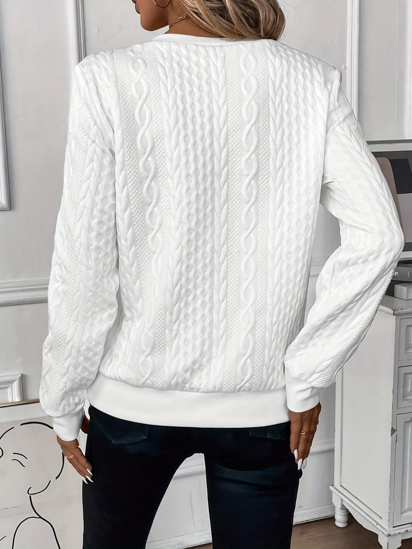 Lydia® | Elegant and stylish knitted sweater