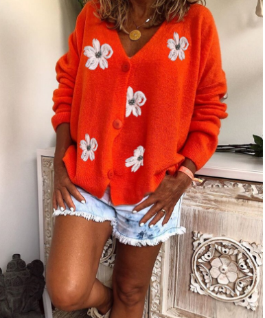 Lina® | Stylish embroidered cardigan