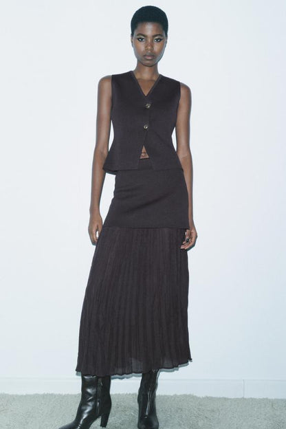 Lina® | Combined knitting set “Annie” with pleated skirt
