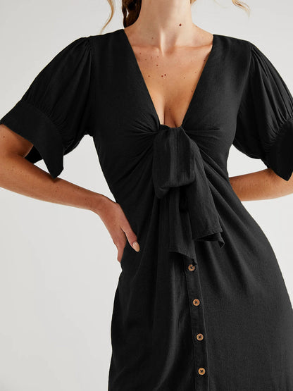 Valeria® | Long dress with slit and V-neck