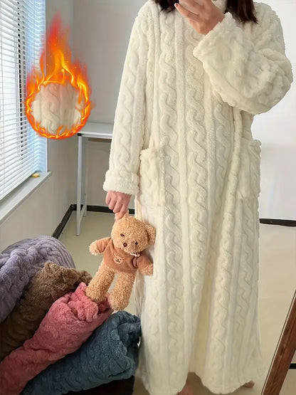 Dafne® | Soft wool nightgown