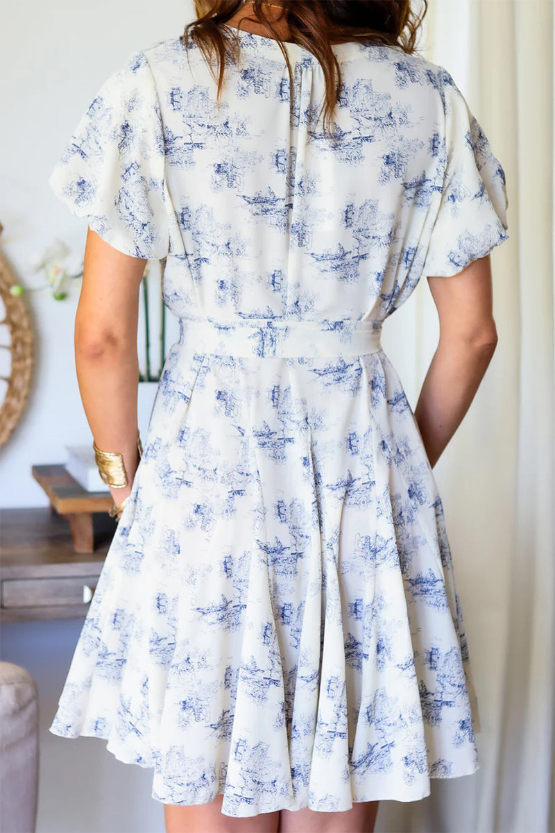 Victoria® | Daily elegant landscape print lace-up V-neck A-line dress