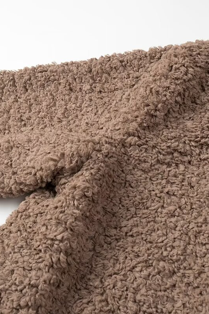 Leticia | Relaxed and timeless winter garment