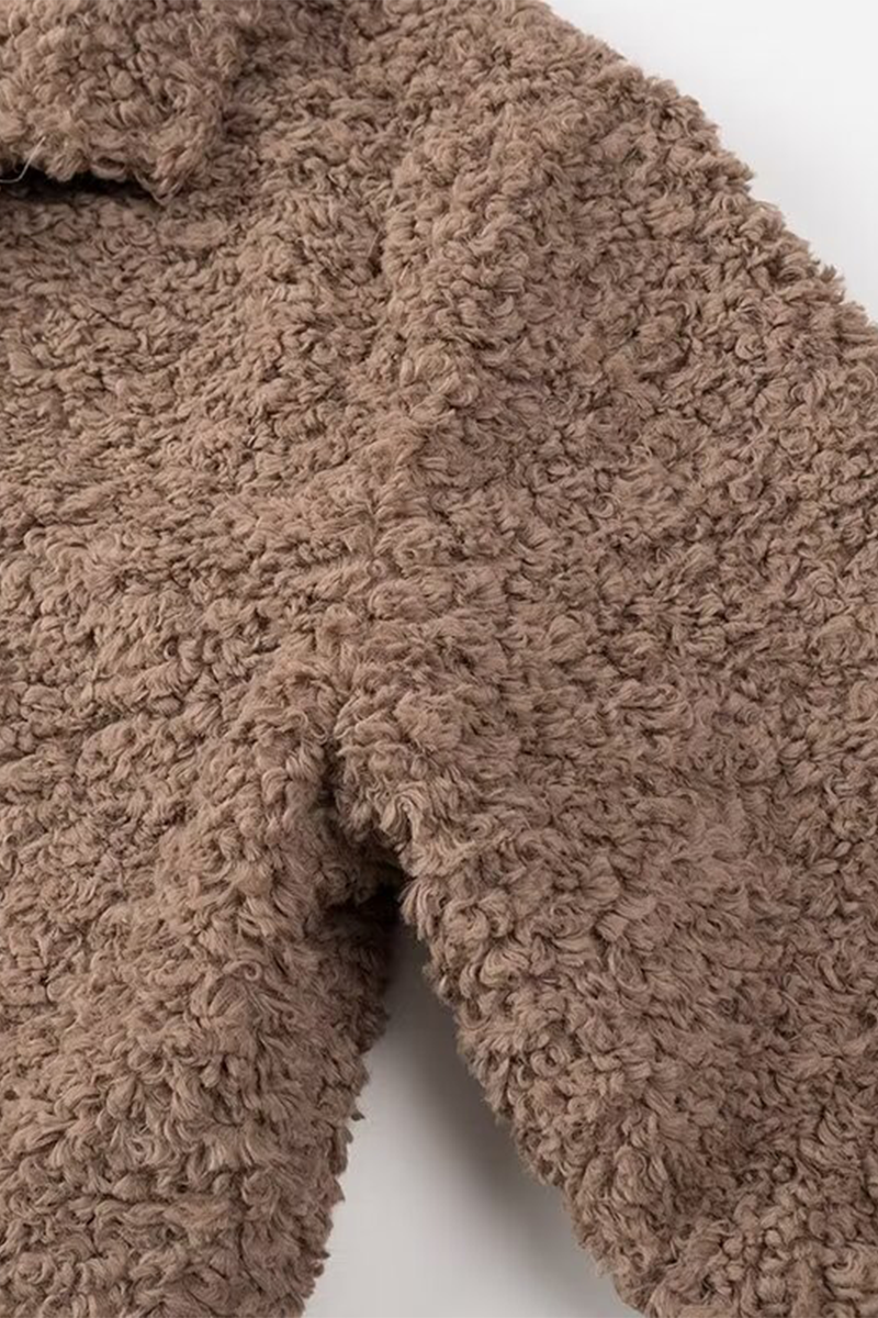 Leticia | Relaxed and timeless winter garment