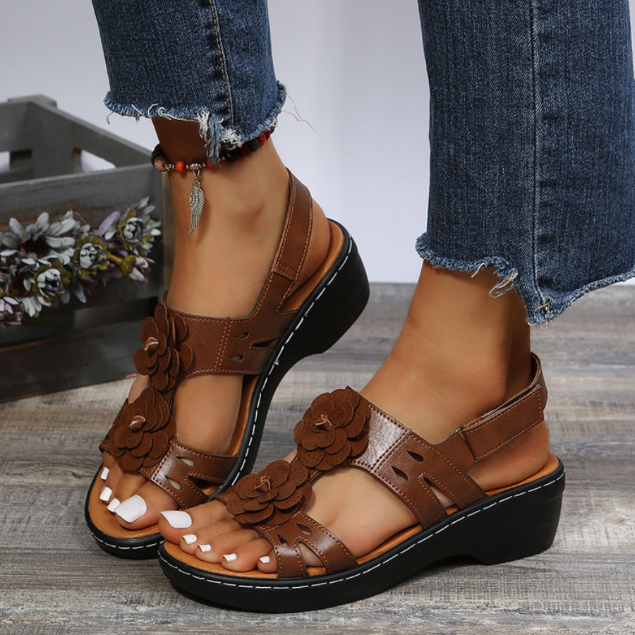 Simona® | Ergonomic summer sandals for women