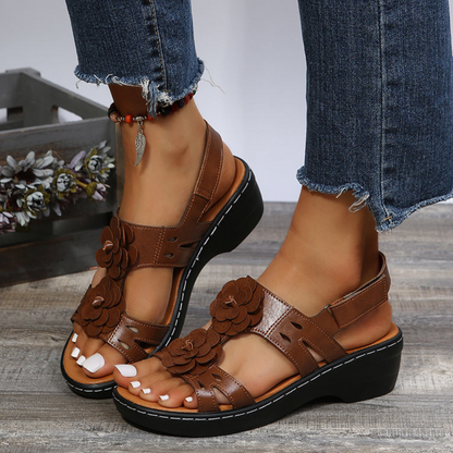 Simona® | Ergonomic summer sandals for women