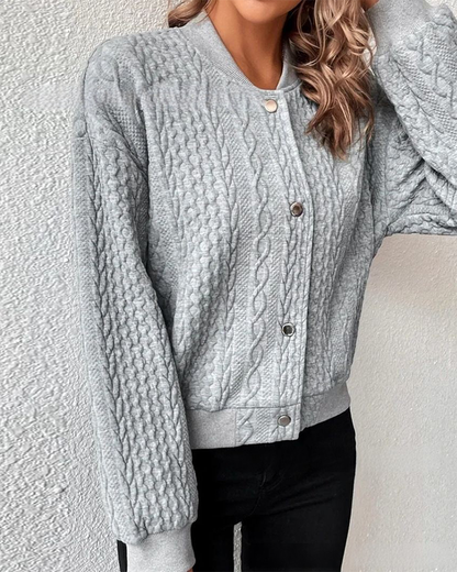 Leticia | Comfortable cardigan with handmade details