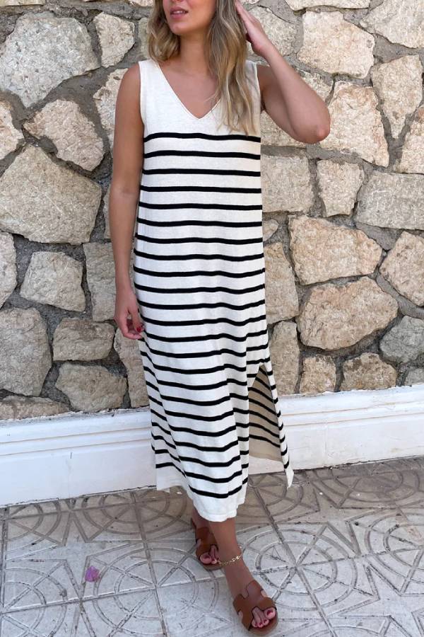 Liam® | Fine, flowing knitted dress