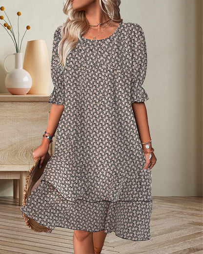 Lyra® | Summer dress with geometric print
