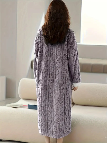Dafne® | Soft wool nightgown