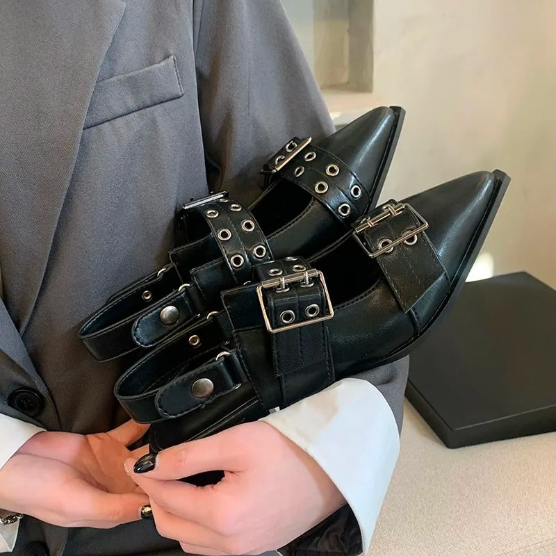 Poliana® | Elegant Lace Sandals