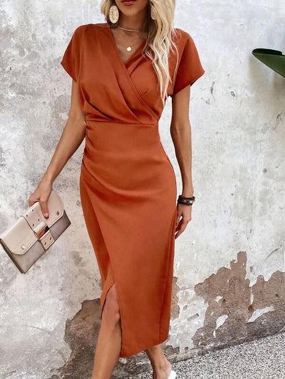 Abigail® | Chic midi dress with a V-neck