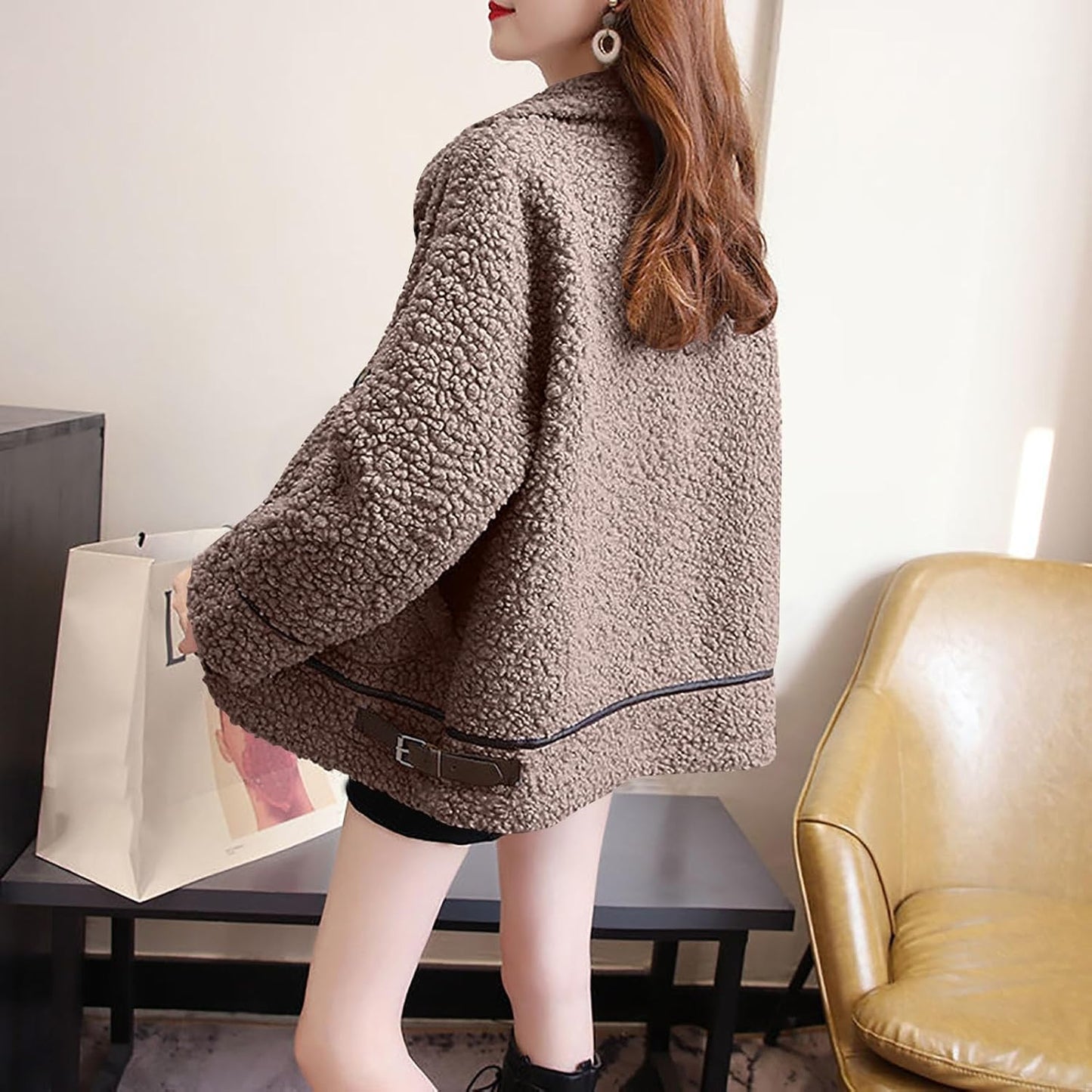 Leocadia® | Warm long women's coat with pockets