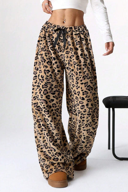 Leticia® | Wide leg leopard print trousers