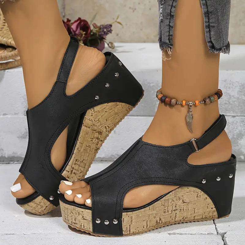Hazel® | Chic vintage high heel platform sandals