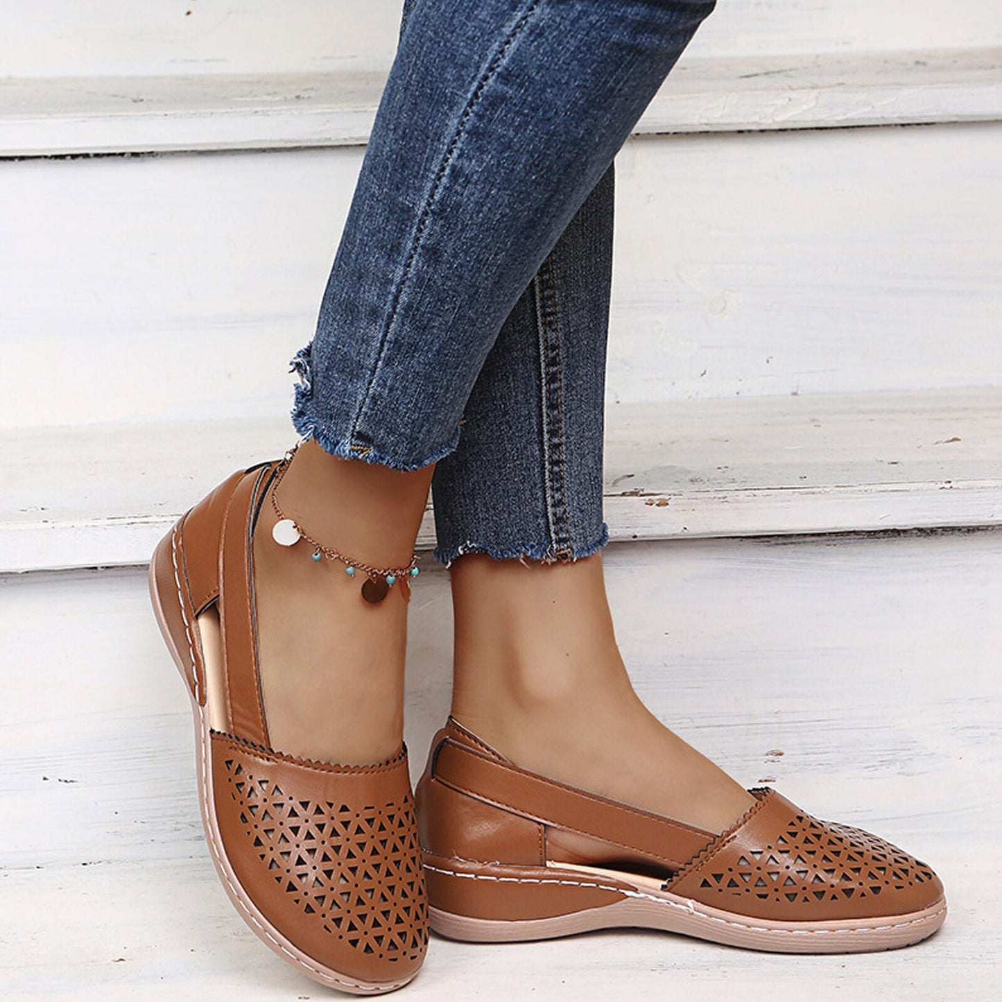 Lexia® | Simple and stylish   shoes