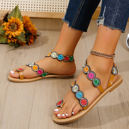 Reina® | Fashion Peacock Embroidery Pattern Flat Sandals