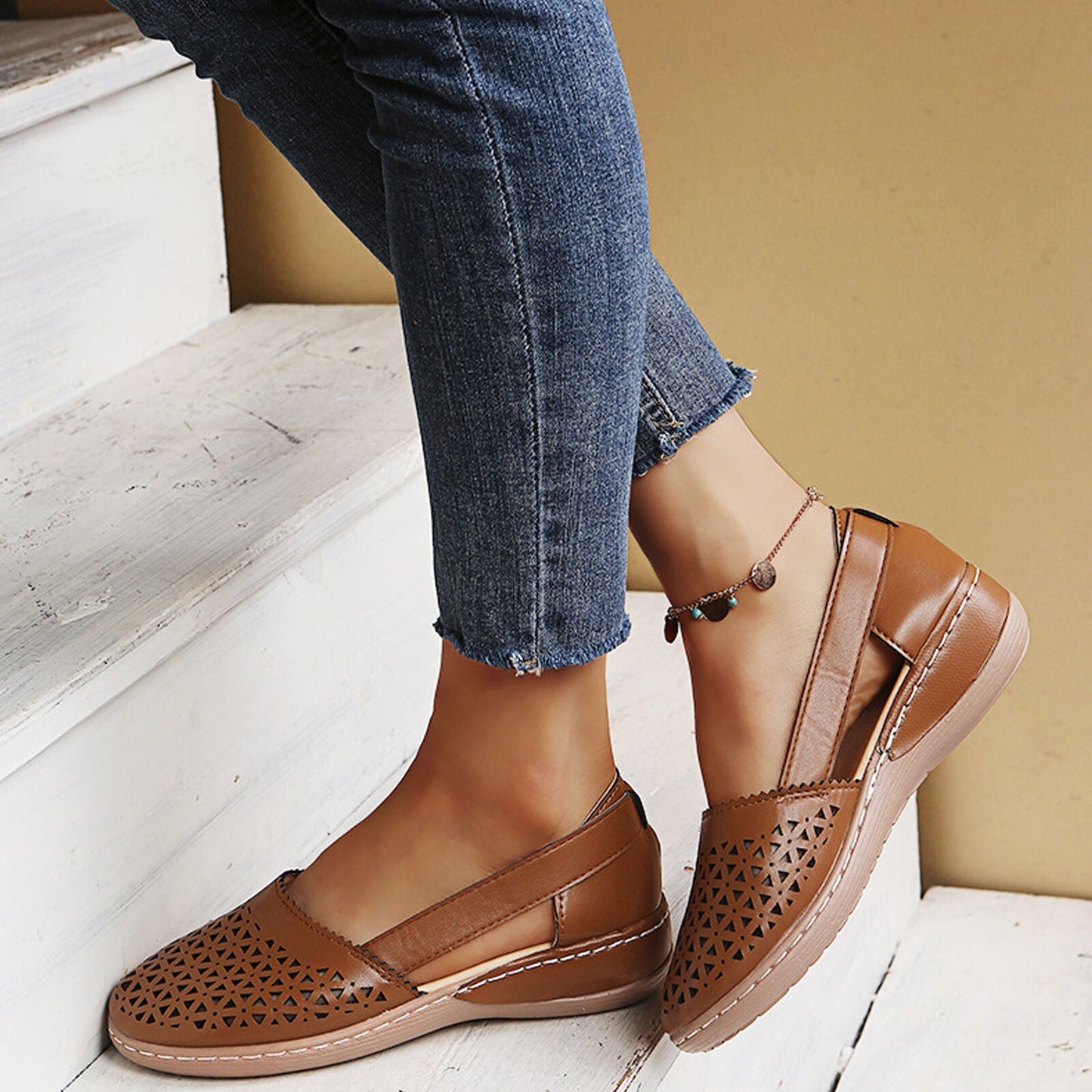 Lexia® | Simple and stylish   shoes