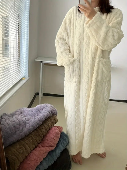 Dafne® | Soft wool nightgown
