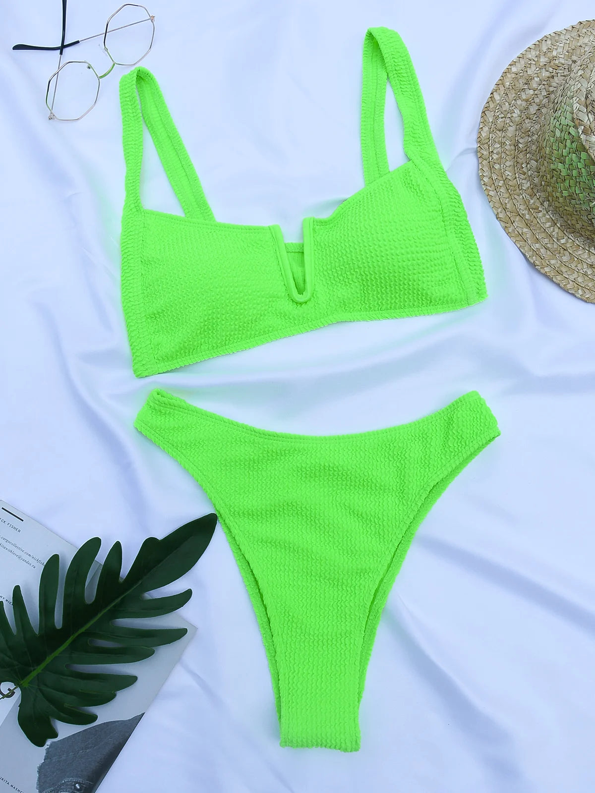Edelmira® | Fashionable and minimalist   bikini