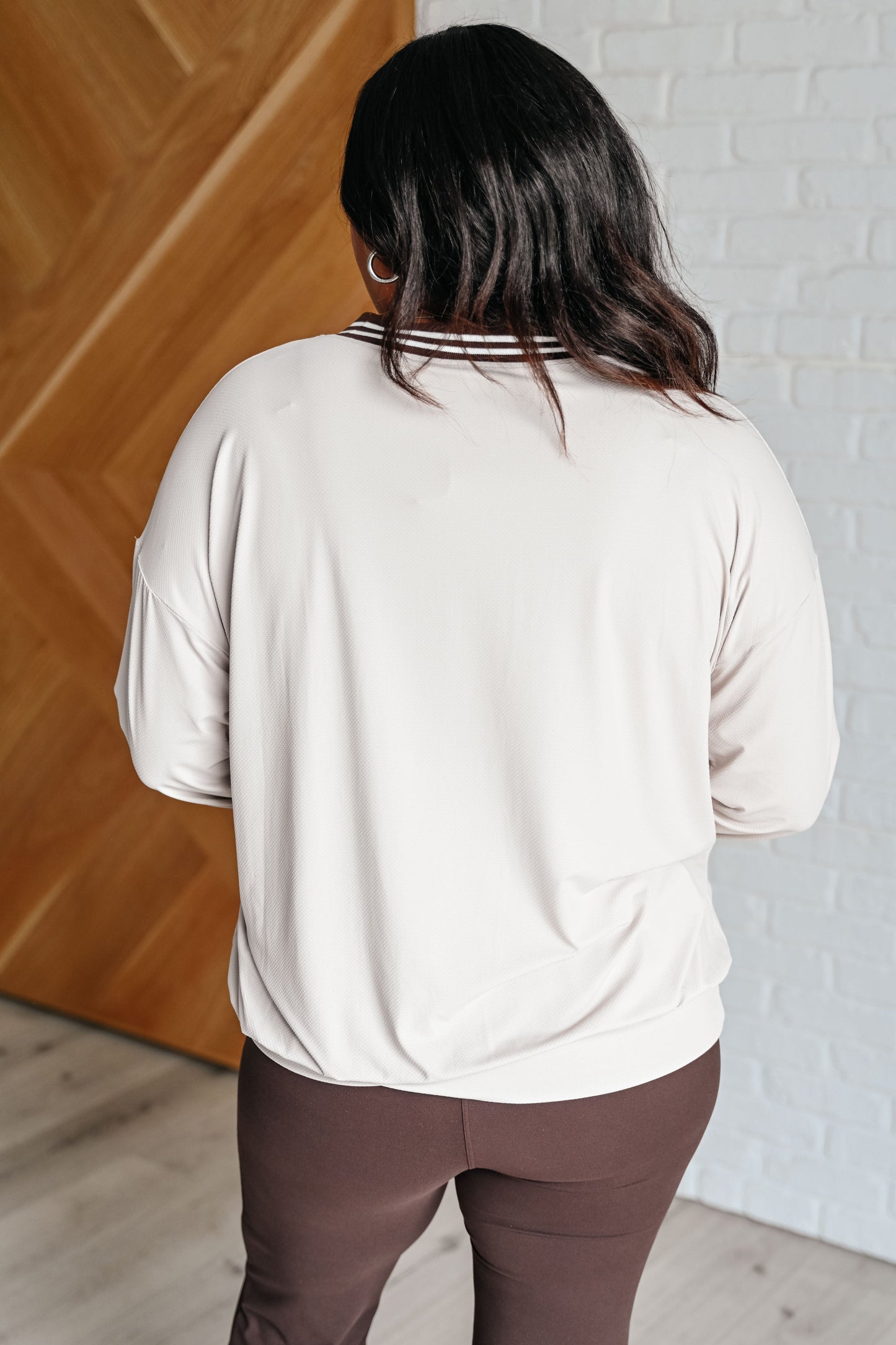 Leire® | All Out Comfort V-neck sweater in mocha cream