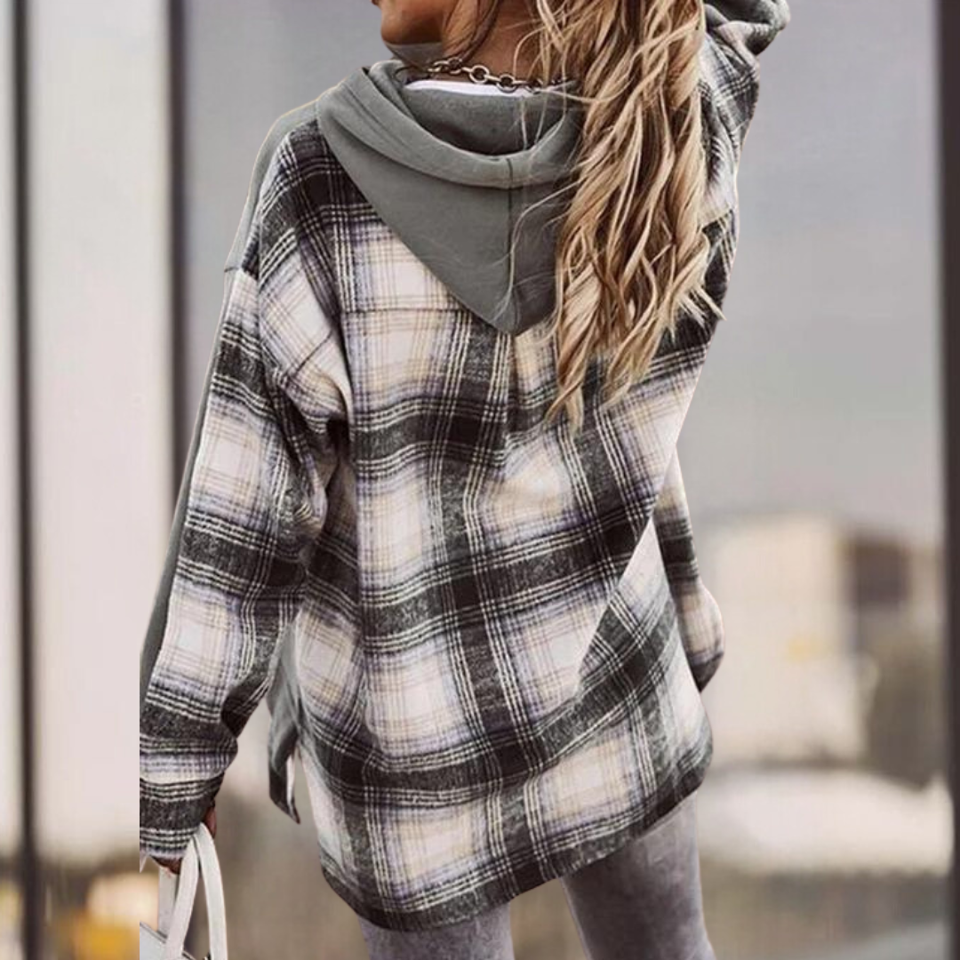 Victoria® | Fashionable and comfortable winter sweater.